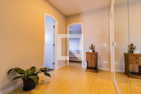 Apartamento à venda com 208m², 4 quartos e 3 vagas Apartamento à venda com 208m², 4 quartos e 3 vagasCorredor