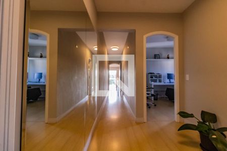 Apartamento à venda com 208m², 4 quartos e 3 vagas Apartamento à venda com 208m², 4 quartos e 3 vagasCorredor