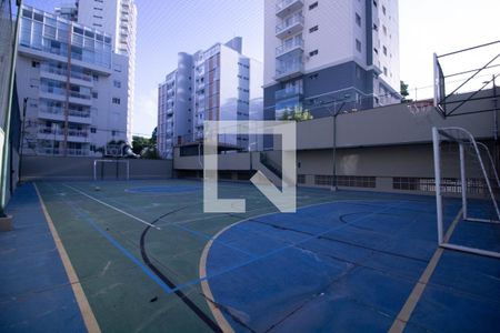 Apartamento à venda com 208m², 4 quartos e 3 vagas Apartamento à venda com 208m², 4 quartos e 3 vagasQuadra Esportiva