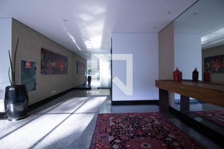 Apartamento à venda com 208m², 4 quartos e 3 vagas Apartamento à venda com 208m², 4 quartos e 3 vagasHall de entrada