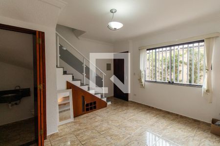 Sala de casa de condomínio para alugar com 2 quartos, 68m² em Vila Aricanduva, São Paulo