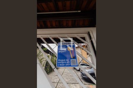 Casa de condomínio para alugar com 68m², 2 quartos e 1 vagaFachada