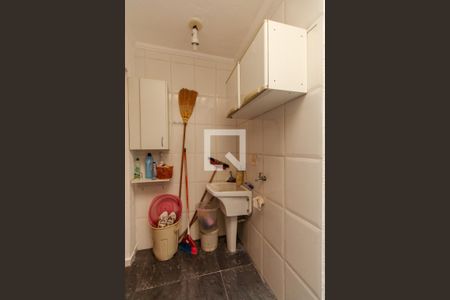 Casa de condomínio para alugar com 68m², 2 quartos e 1 vagaÁrea de serviço