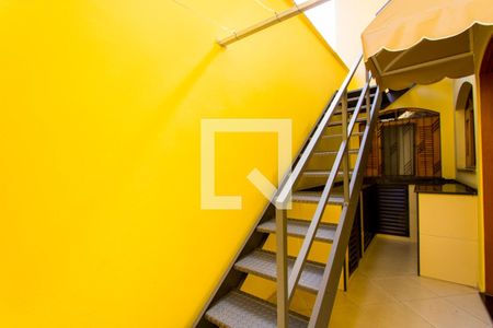 Casa à venda com 306m², 3 quartos e 4 vagas Casa à venda com 306m², 3 quartos e 4 vagasÁrea externa