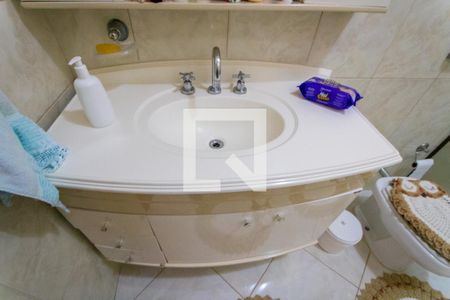 Casa à venda com 306m², 3 quartos e 4 vagas Casa à venda com 306m², 3 quartos e 4 vagasBanheiro do quarto 1