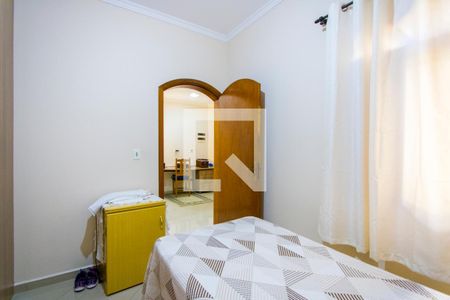 Casa à venda com 306m², 3 quartos e 4 vagas Casa à venda com 306m², 3 quartos e 4 vagasQuarto 3