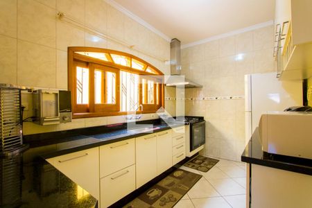 Casa à venda com 306m², 3 quartos e 4 vagas Casa à venda com 306m², 3 quartos e 4 vagasCozinha