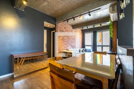 Sala de apartamento à venda com 2 quartos, 80m² em Jardim Paulista, São Paulo