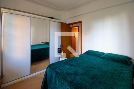 Quarto 2 de apartamento para alugar com 2 quartos, 75m² em Centro Histórico, Porto Alegre