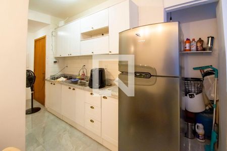 Apartamento à venda com 75m², 2 quartos e sem vaga Apartamento à venda com 75m², 2 quartos e sem vagaCozinha