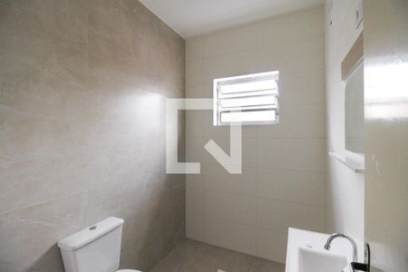 Casa à venda com 175m², 4 quartos e 2 vagasBanheiro