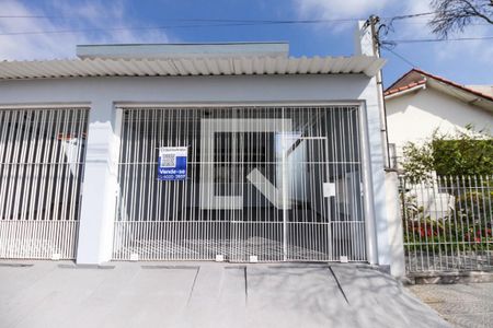 Casa à venda com 175m², 4 quartos e 2 vagasFachada