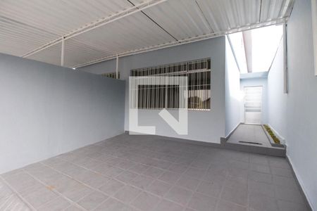 Casa à venda com 175m², 4 quartos e 2 vagasGaragem
