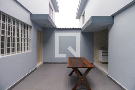 Casa à venda com 175m², 4 quartos e 2 vagasÁrea externa