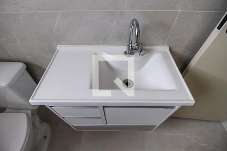 Casa à venda com 175m², 4 quartos e 2 vagasBanheiro da Suíte