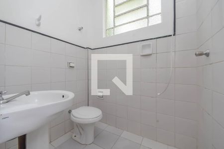 Banheiro de kitnet/studio para alugar com 1 quarto, 29m² em Bela Vista, São Paulo