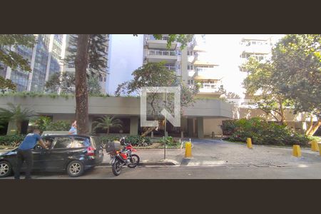 Apartamento para alugar com 65m², 1 quarto e 1 vaga Apartamento para alugar com 65m², 1 quarto e 1 vagaFachada