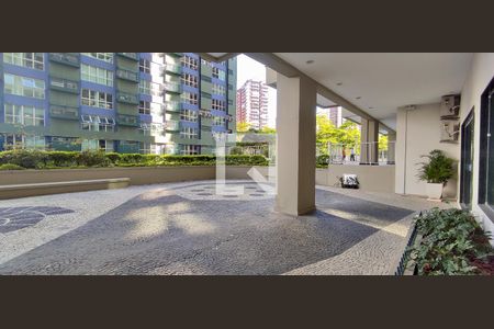 Apartamento para alugar com 65m², 1 quarto e 1 vaga Apartamento para alugar com 65m², 1 quarto e 1 vagaÁrea Comum - Playground