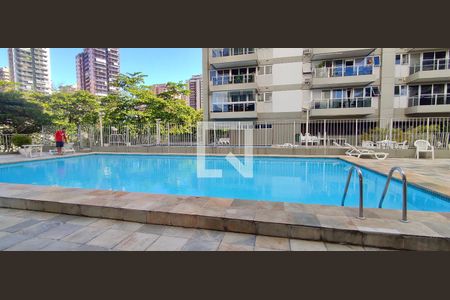 Apartamento para alugar com 65m², 1 quarto e 1 vaga Apartamento para alugar com 65m², 1 quarto e 1 vagaÁrea Comum - Playground