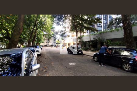 Apartamento para alugar com 65m², 1 quarto e 1 vaga Apartamento para alugar com 65m², 1 quarto e 1 vagaVista da Rua