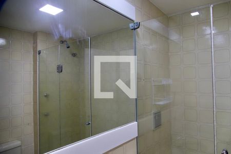 Apartamento para alugar com 65m², 1 quarto e 1 vaga Apartamento para alugar com 65m², 1 quarto e 1 vagaBanheiro social