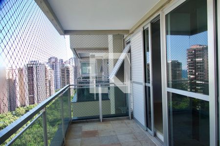 Varanda  de apartamento para alugar com 1 quarto, 65m² em Barra da Tijuca, Rio de Janeiro