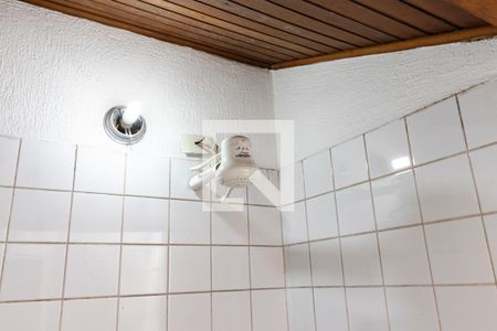 Casa à venda com 120m², 2 quartos e sem vaga1o. Andar - Banheiro de Serviço