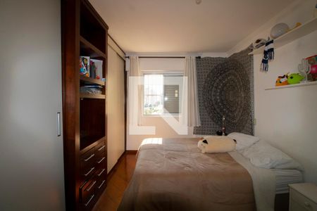 Apartamento à venda com 240m², 4 quartos e 2 vagasQuarto 4