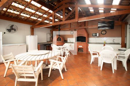 Apartamento à venda com 240m², 4 quartos e 2 vagasChurrasqueira