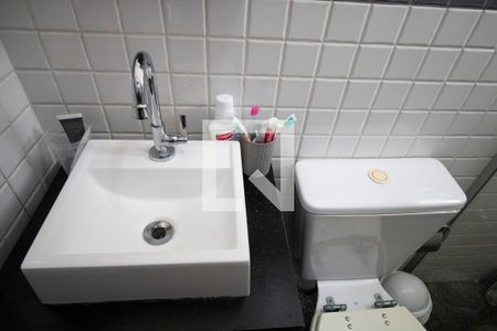 Apartamento à venda com 240m², 4 quartos e 2 vagasBanheiro