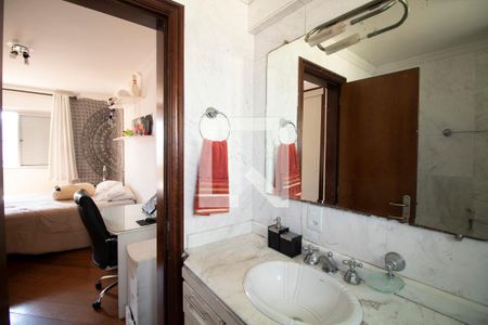 Apartamento à venda com 240m², 4 quartos e 2 vagasSuite Quarto 4 