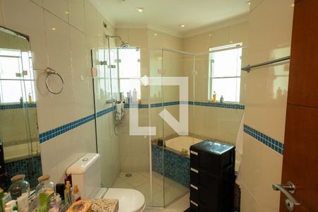 Casa à venda com 209m², 3 quartos e 4 vagas Casa à venda com 209m², 3 quartos e 4 vagasBanheiro da Suíte 3