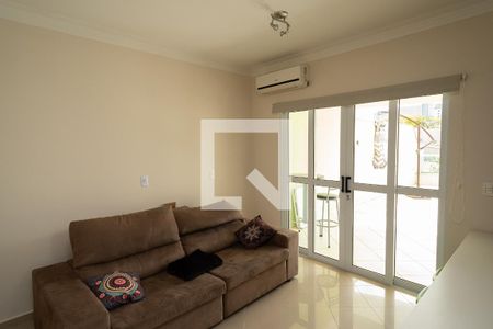 Casa à venda com 209m², 3 quartos e 4 vagas Casa à venda com 209m², 3 quartos e 4 vagasEspaço Gourmet - Sala de Tv