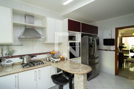 Casa à venda com 209m², 3 quartos e 4 vagas Casa à venda com 209m², 3 quartos e 4 vagasCozinha