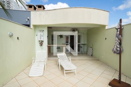 Casa à venda com 209m², 3 quartos e 4 vagas Casa à venda com 209m², 3 quartos e 4 vagasEspaço Gourmet