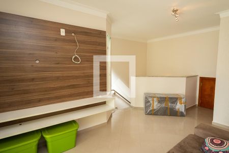 Casa à venda com 209m², 3 quartos e 4 vagas Casa à venda com 209m², 3 quartos e 4 vagasEspaço Gourmet - Sala de Tv