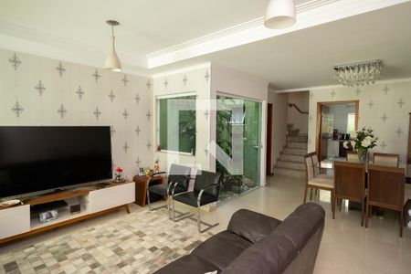 Sala de casa à venda com 3 quartos, 209m² em Nova Petrópolis, São Bernardo do Campo