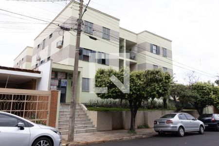 Apartamento para alugar com 95m², 3 quartos e 2 vagasFachada
