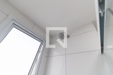 Apartamento à venda com 40m², 2 quartos e sem vaga Apartamento à venda com 40m², 2 quartos e sem vagaBanheiro