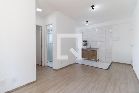 Apartamento à venda com 40m², 2 quartos e sem vaga Apartamento à venda com 40m², 2 quartos e sem vagaSala