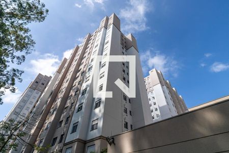 Apartamento à venda com 40m², 2 quartos e sem vaga Apartamento à venda com 40m², 2 quartos e sem vagaFachada