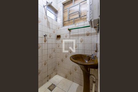 Banheiro de apartamento para alugar com 1 quarto, 38m² em Vila Valparaíso, Santo André