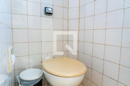 Casa à venda com 106m², 3 quartos e 1 vagaBanheiro de serviço