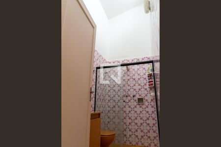 Casa à venda com 106m², 3 quartos e 1 vagaBanheiro