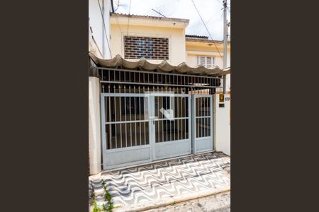 Casa à venda com 106m², 3 quartos e 1 vagaFachada