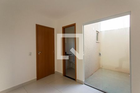 Apartamento para alugar com 65m², 2 quartos e 1 vaga Apartamento para alugar com 65m², 2 quartos e 1 vagaSuite