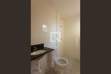 Apartamento para alugar com 65m², 2 quartos e 1 vaga Apartamento para alugar com 65m², 2 quartos e 1 vagaBanheiro da Suite
