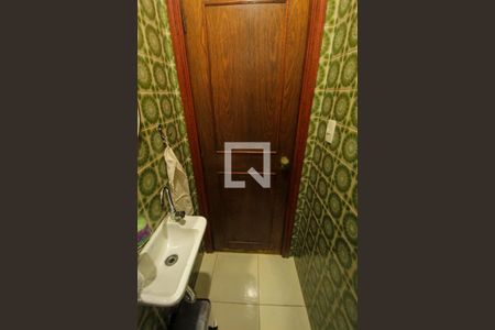 Casa à venda com 160m², 3 quartos e 2 vagasLavabo