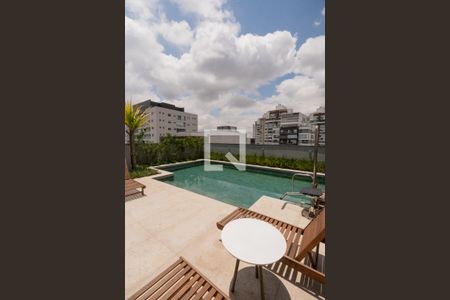 Apartamento para alugar com 42m², 1 quarto e sem vagaÁrea comum - Piscina