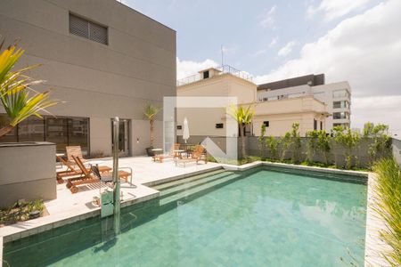 Apartamento para alugar com 42m², 1 quarto e sem vagaÁrea comum - Piscina